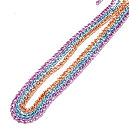 Picture of Colored Metal Chain, Medium