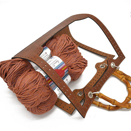 Picture of Kit Frame Angelina with Bamboo Handles, Tabac with 800gr Heart Cord Yarn, Rusty Ripe Apple