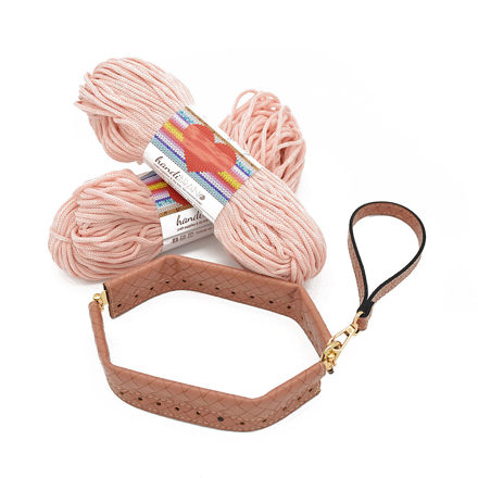 Picture of Kit FLEX Purse, 25cm with Wrist Handle, Braided Ripe Apple with 400gr Eco Rayon Cord Yarn, Pink (105)
