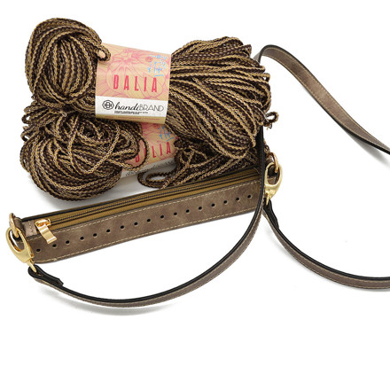 Picture of Kit Zipper Full 25 cm, Vintage Light Bronze with 400gr Dalia Cord Yarn, Beige-Brown (611)