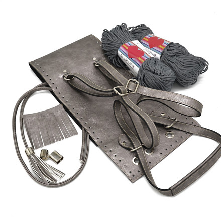 Picture of Kit Backpack Erato, Vintage Silver, Tassels and Metallic Accessories with 400gr Hearts Cord Yarn, Gray
