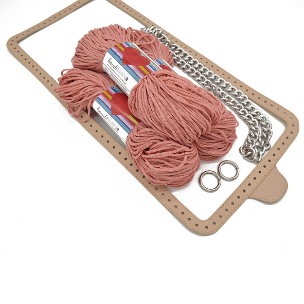 Picture of Kit Leather Frame, Powder Pink Frame with 600gr Ripe Apple Hearts Cord Yarn