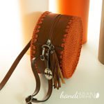 Picture of Kit Round Bag with Zip and Tassel, Vintage Tabac with 200gr Hearts Cord Yarn.