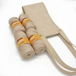 Picture of Kit Queen with Shoulder Strap and 800gr Midi Cord Yarn. Choose Your Set Color!