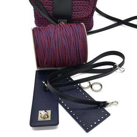 Picture of Kit Irilena Bag, Red-Blue Candy Cord Yarn with Blue Eco-Leather Accessories