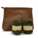 Picture of KIT Zippered Toiletry Large Bag, with Alpaca Boucle Yarn