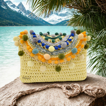 Picture of Kit Boho Pompom Bag with 400gr Hearts Cord Yarn. Choose Your Colors!