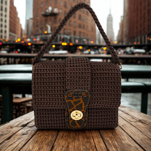 Picture of Kit MERYLIN Bag with Crochet Handle and 800gr Heart Yarn