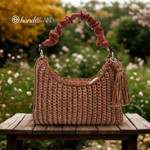 Picture of Frufru Bag DIY Kit with Heart Yarn (400 g)