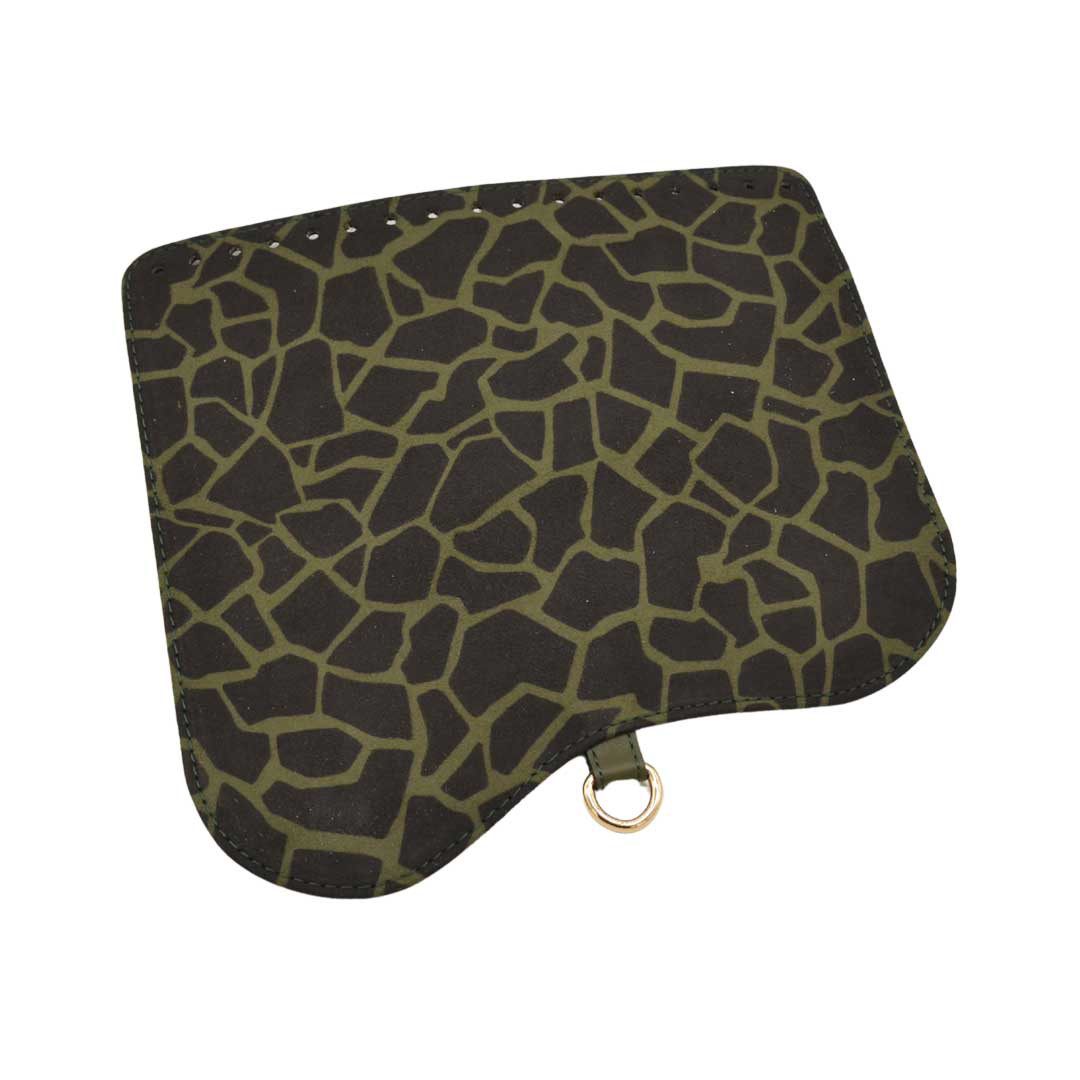 MEGF-GIRAF/OLIVE - Olive Giraffe Print
