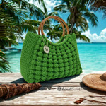 Picture of Malibu Bag Kit with Bamboo Handles and 600g Capri Yarn