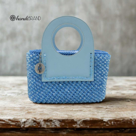 Picture of Beaded Clutch Bag Kit with Bead Handles & Yarn – Choose Your Color